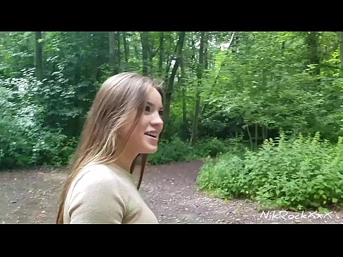 ❤️ Evelinari toki publiko batean izorratzen genuela proposatu nion! Baietz esan zuen. Orduan ipurdian izorratu eta ahoan esperma. Orduan bere burua haserretu zen. Porno fb %eu.javdoe.topan ☑